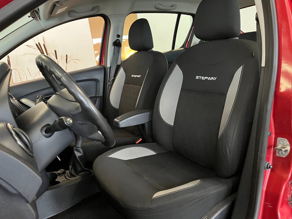 Dacia Sandero Stepway 0,9 TCe 90 Prestige 5d
