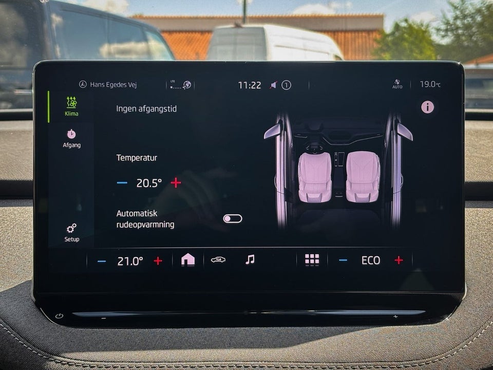 Skoda Enyaq 60 iV Loft 5d