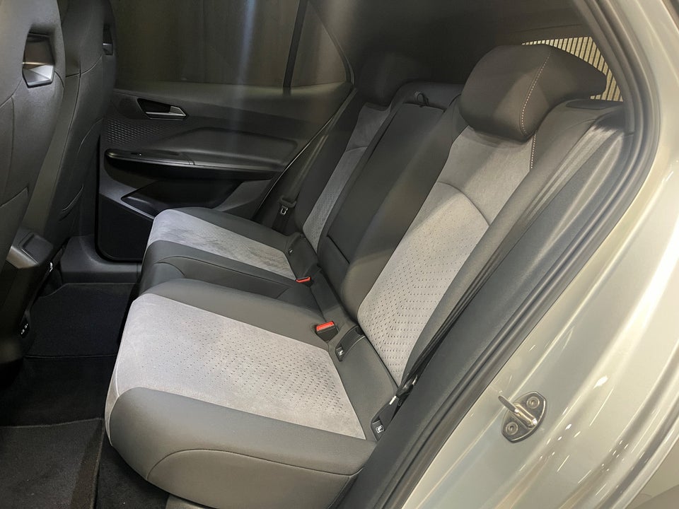 Cupra Born 77 e-Boost Dinamica 5d