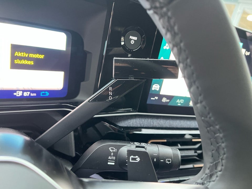 Renault 4 E-Tech 52 Techno 5d