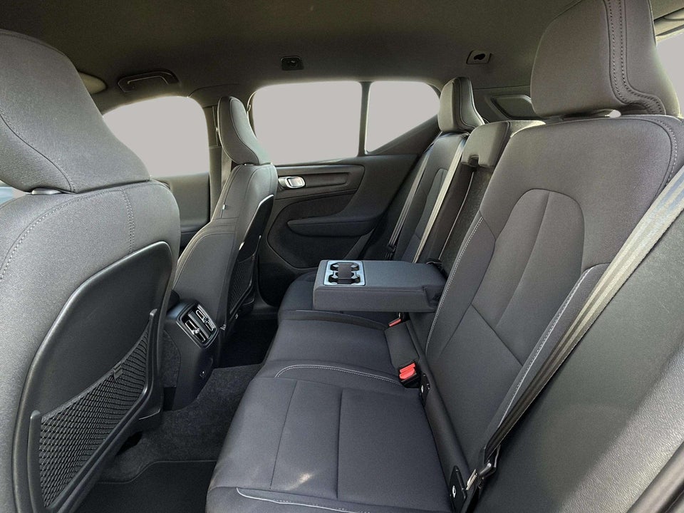 Volvo XC40 P6 ReCharge Core 5d