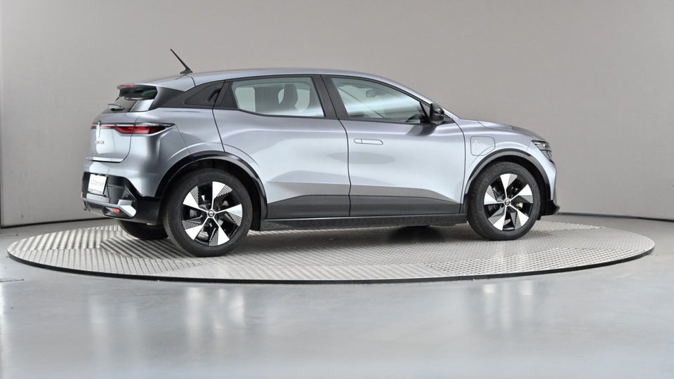 Renault Megane E-Tech 60 Equilibre 5d