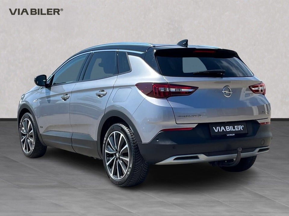 Opel Grandland X 1,6 Hybrid Ultimate aut. 5d
