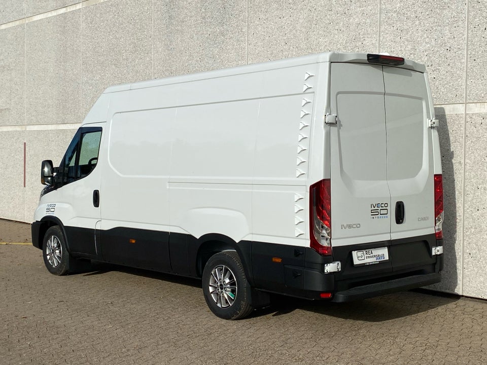 Iveco Daily 3,0 35S18 12m³ Van AG8
