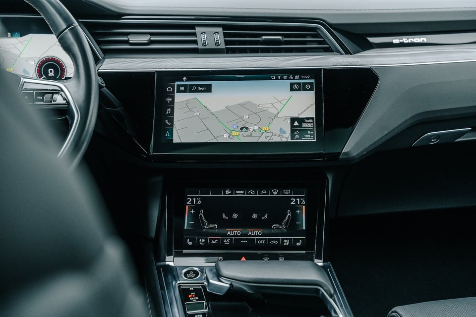 Audi Q8 e-tron 55 Advanced quattro 5d