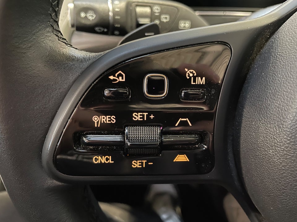 Mercedes EQC400 4Matic 5d