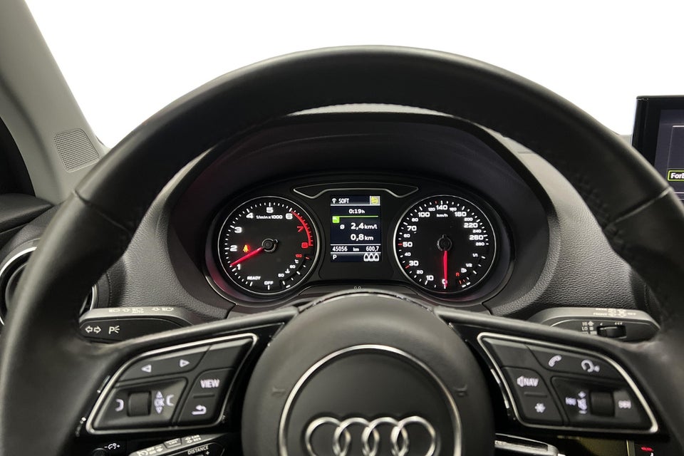 Audi Q2 35 TFSi Prestige S-tr. 5d