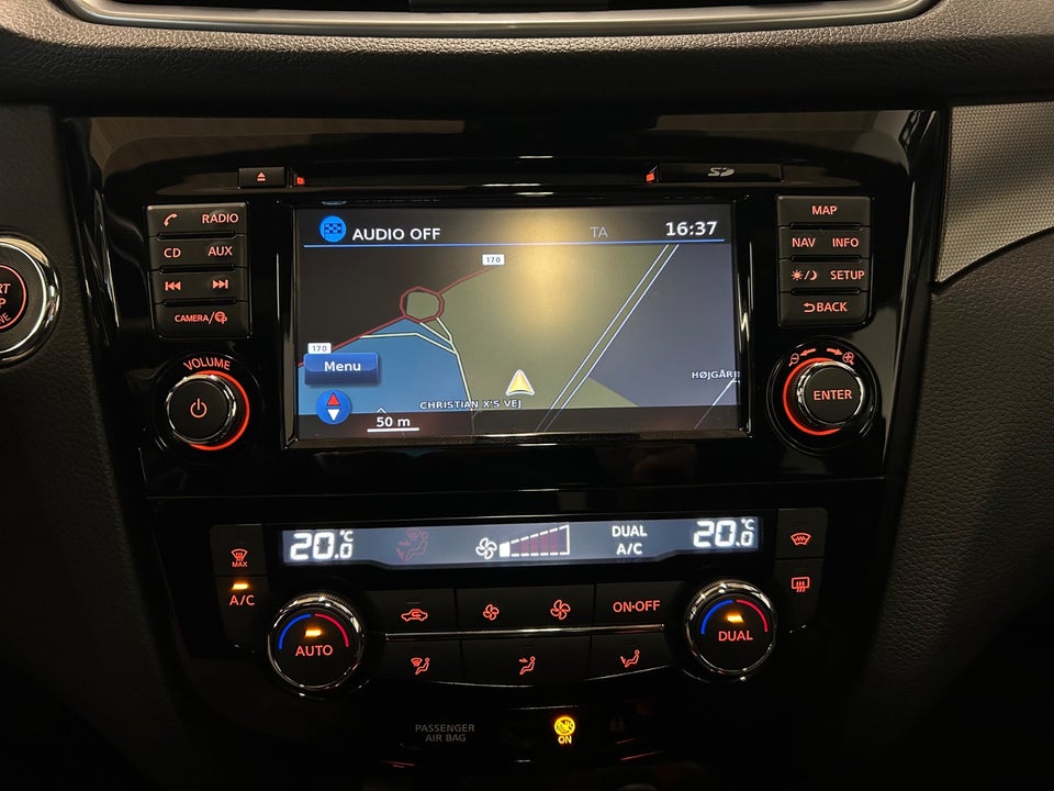 Nissan Qashqai 1,2 Dig-T 115 Tekna 5d