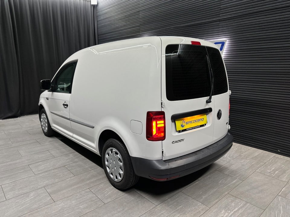 VW Caddy 2,0 TDi 102 DSG BMT Van 4d
