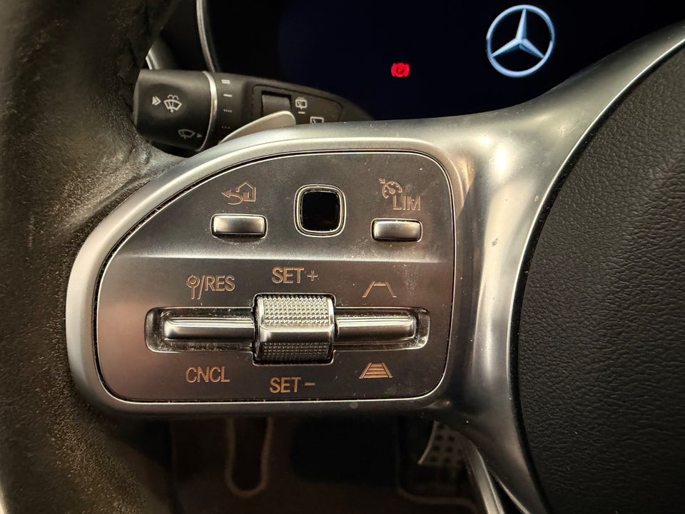 Mercedes C220 d 2,0 AMG Line Night Edition stc. aut. 5d