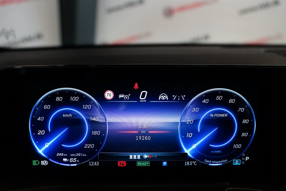 Mercedes EQB300 Progressive 4Matic 5d