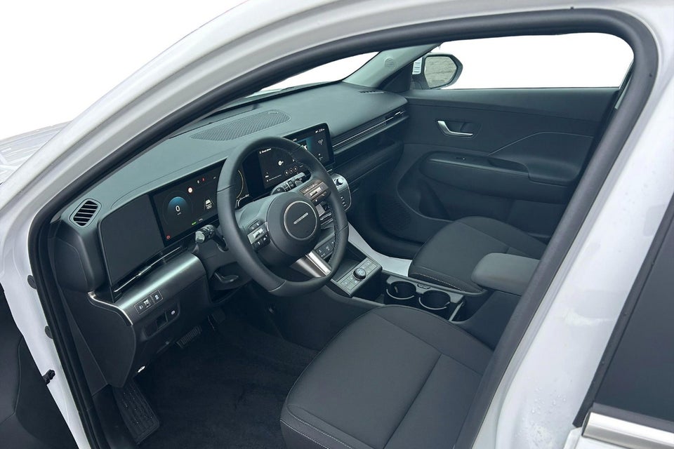 Hyundai Kona 65 EV Essential Van 5d