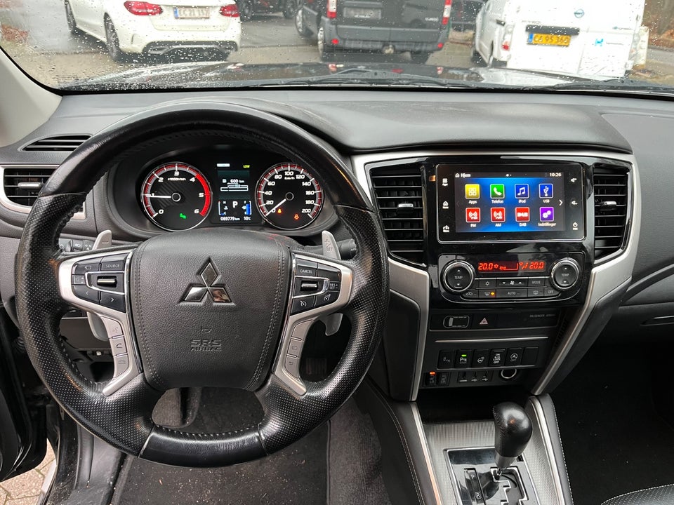 Mitsubishi L200 2,2 DI-D Instyle Db.Kab aut. 4d