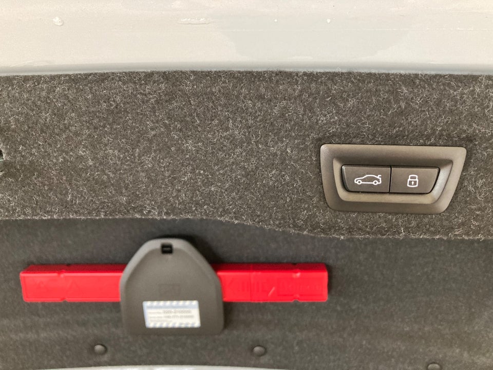 BMW i5 M60 xDrive 4d