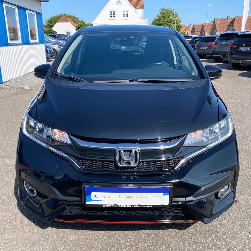 Honda Jazz 1,5 i-VTEC Dynamic 5d
