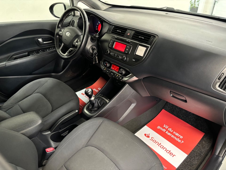 Kia Rio 1,2 CVVT Exclusive 5d