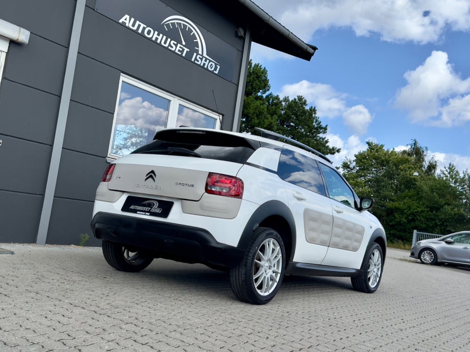 Citroën C4 Cactus 1,2 PureTech 82 Feel 5d