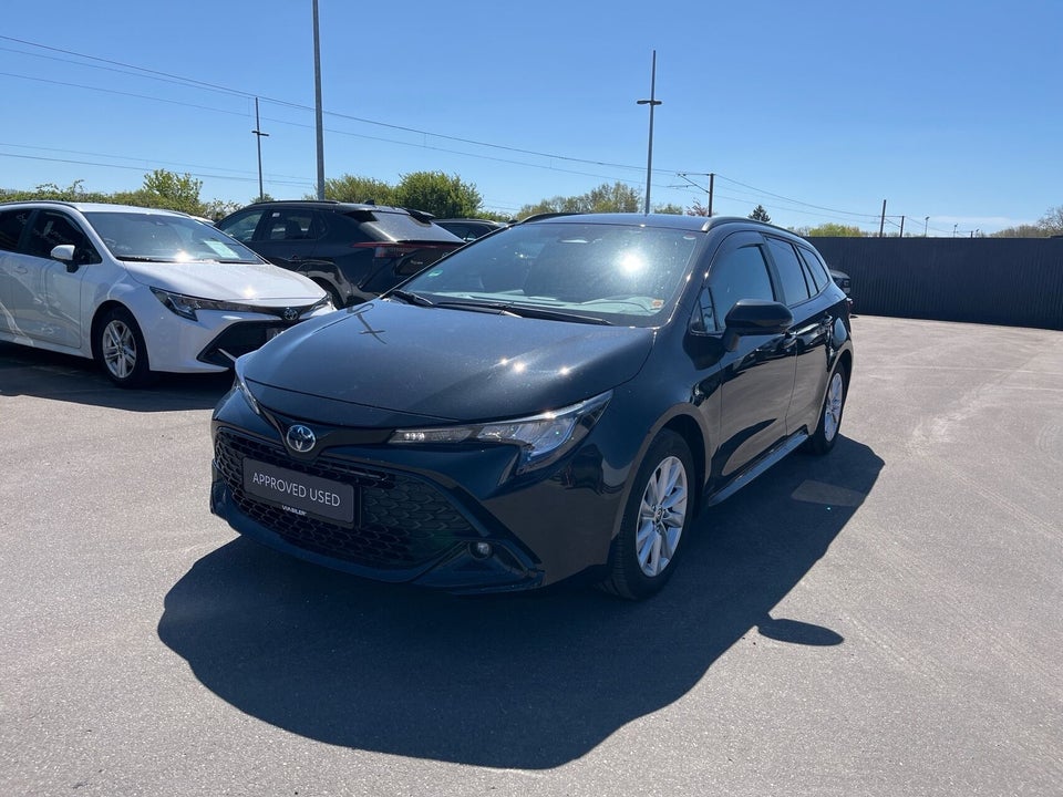 Toyota Corolla 1,8 Hybrid Active Touring Sports e-CVT 5d