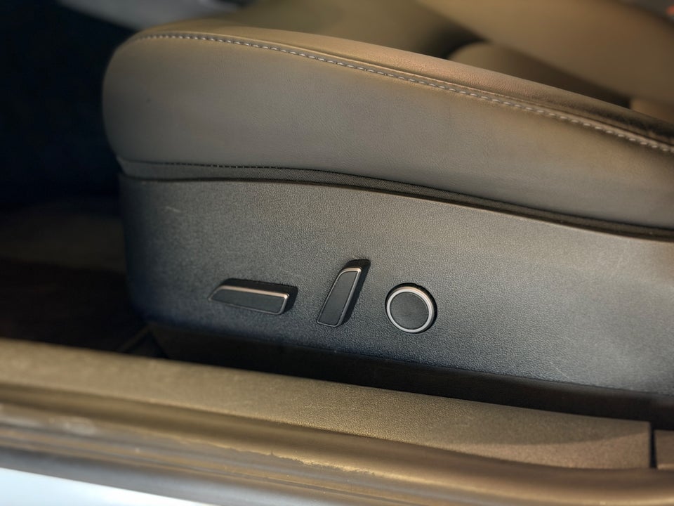 Tesla Model 3 Long Range RWD 4d