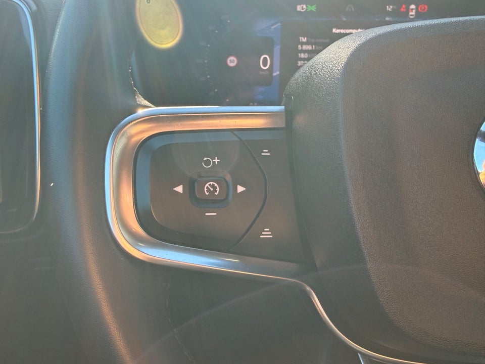 Volvo XC40 P6 ReCharge Plus 5d