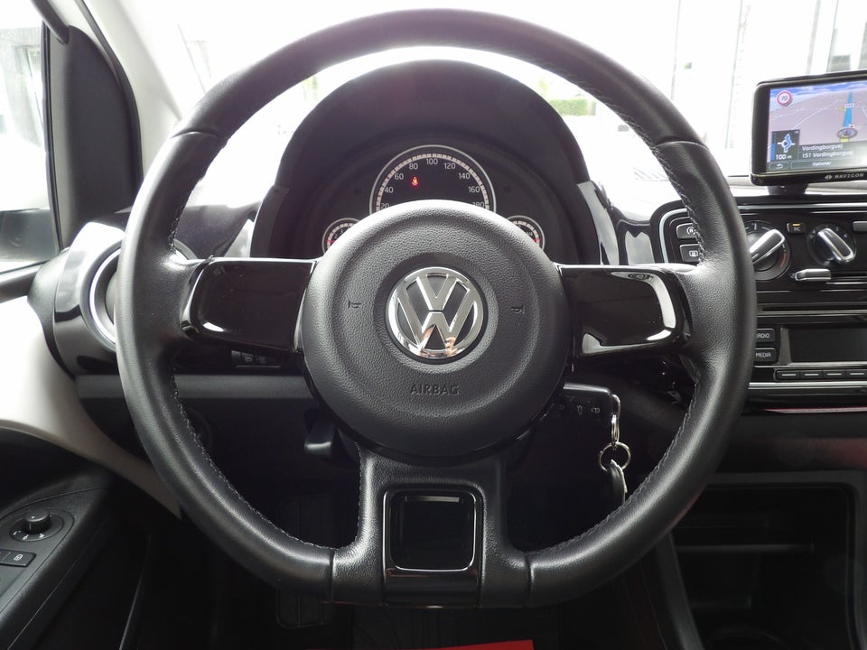 VW Up! 1,0 75 High Up! BMT 5d