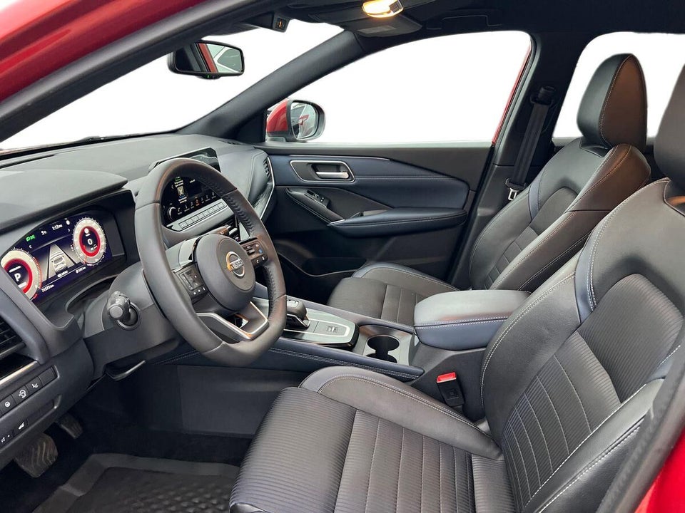 Nissan Qashqai 1,3 mHEV Tekna 5d