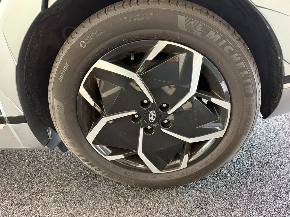 Hyundai Ioniq 5 73 Uniq 5d