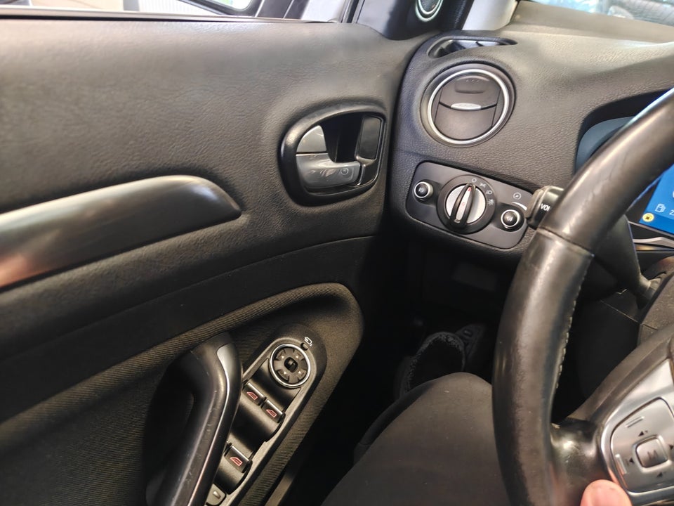 Ford Mondeo 2,0 Titanium stc. 5d