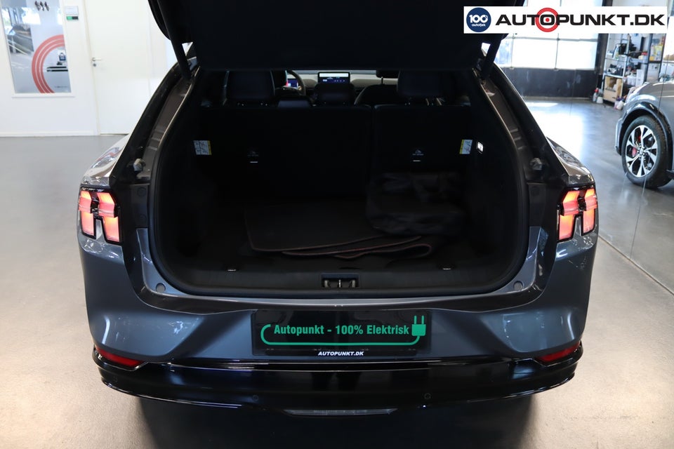 Ford Mustang Mach-E 91 Premium Extended Range AWD 5d