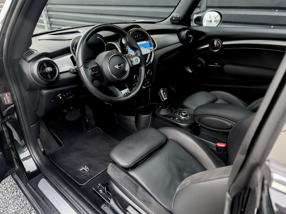 MINI Cooper SE Younique Trim 3d