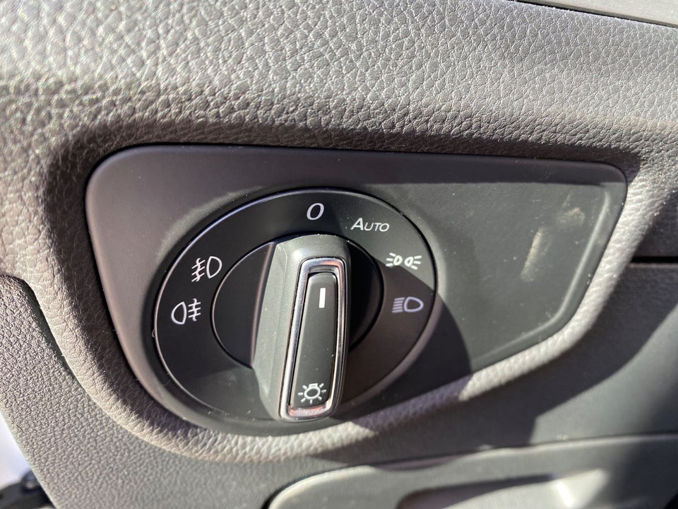 VW Touran 1,6 TDi 115 Comfortline Van 5d