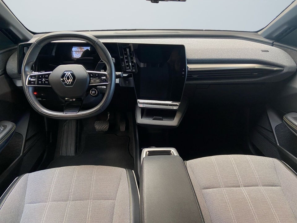 Renault Megane E-Tech 60 Techno 5d