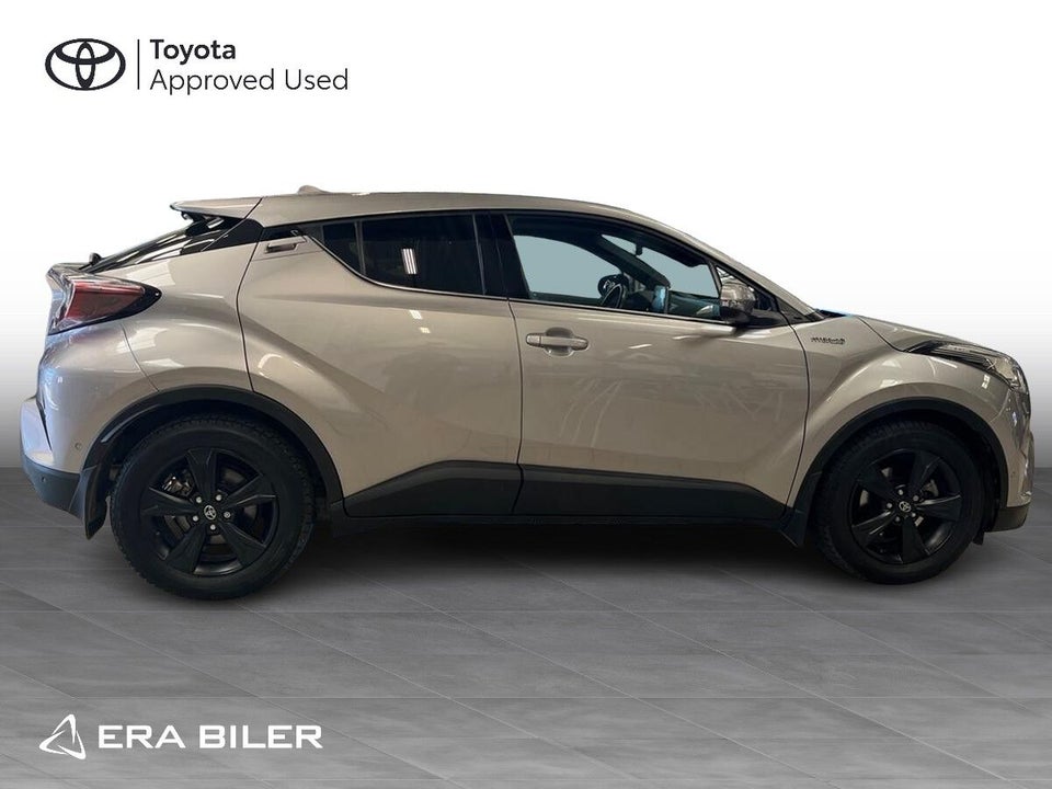 Toyota C-HR 1,8 Hybrid Premium Selected CVT 5d