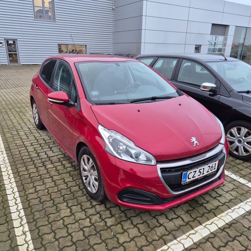 Peugeot 208 1,6 BlueHDi 100 Active 5d