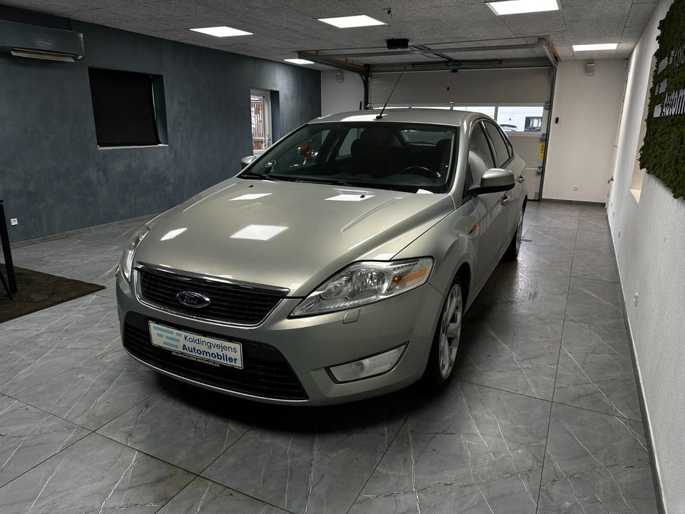 Ford Mondeo 1,8 TDCi 125 Titanium 5d