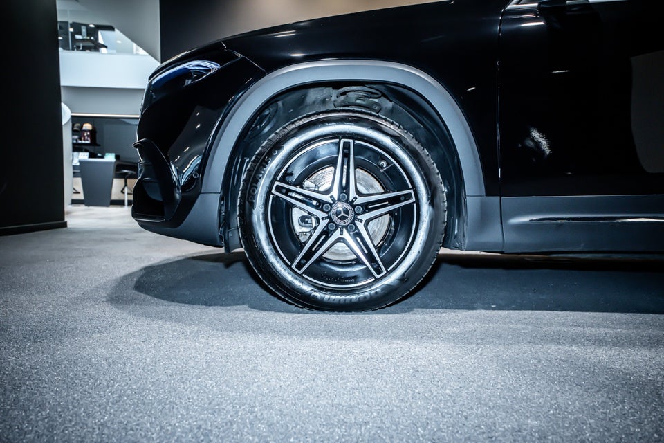 Mercedes EQB250+ AMG Premium 5d
