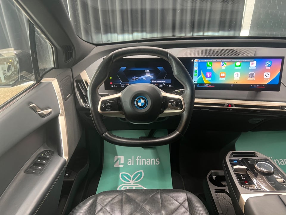 BMW iX xDrive40 M-Sport 5d