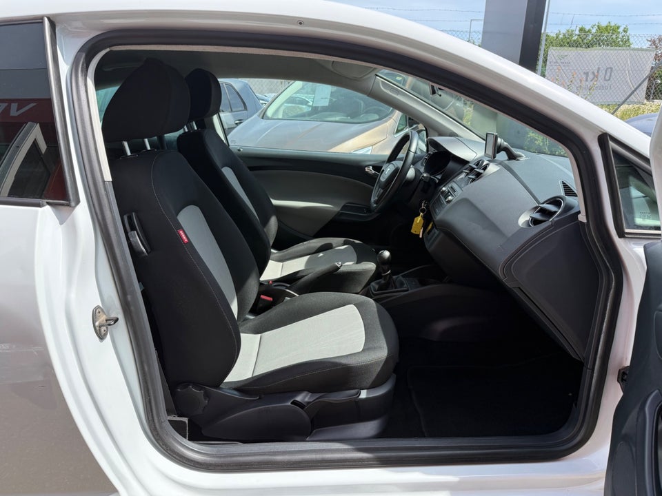 Seat Ibiza 1,2 TDi 75 Style SC eco Van 3d