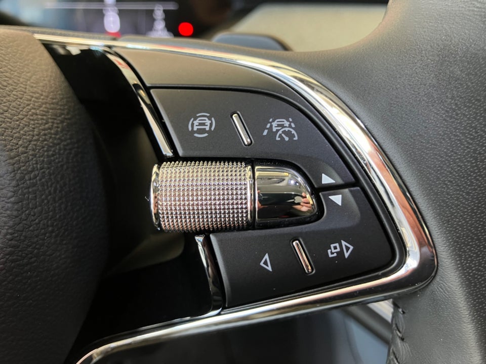 Skoda Enyaq 80 iV Lounge 5d