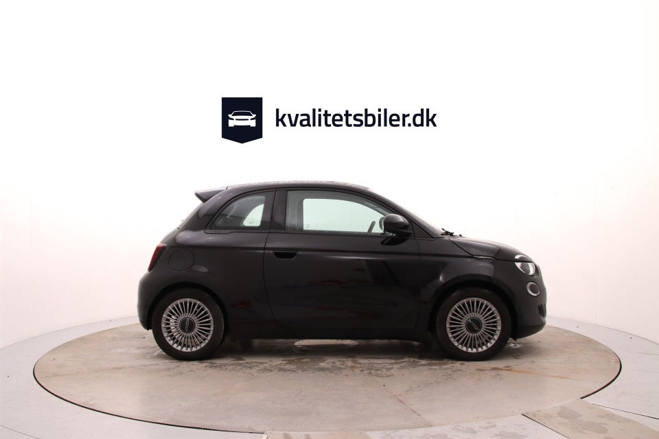Fiat 500e 42 Icon 3d