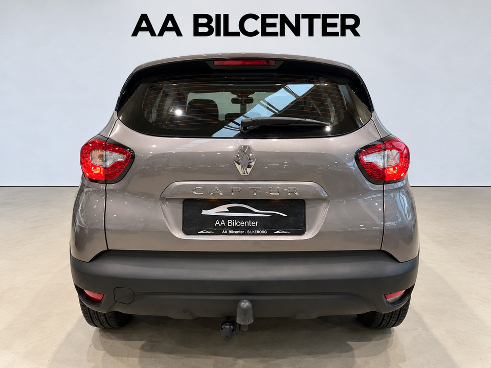 Renault Captur 1,2 TCe 120 Expression 5d