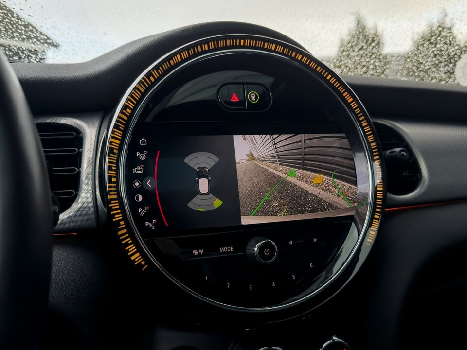MINI Cooper SE Maximise 3d