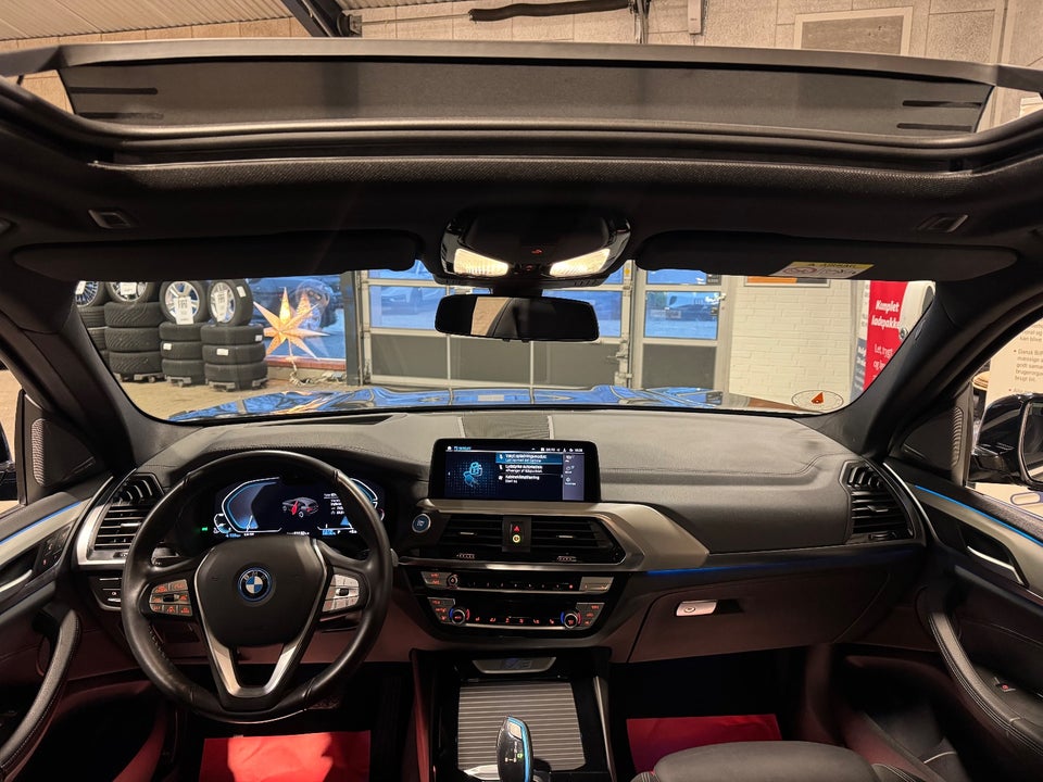 BMW iX3 Charged Impressive 5d