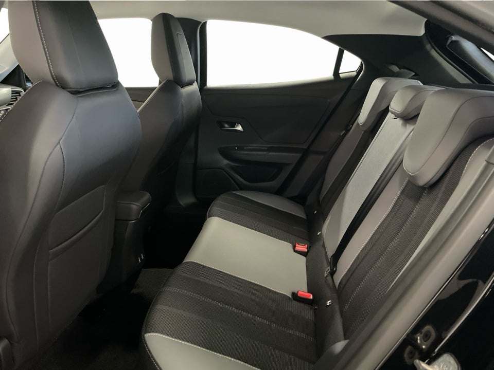 Opel Mokka-e 50 Elegance 5d