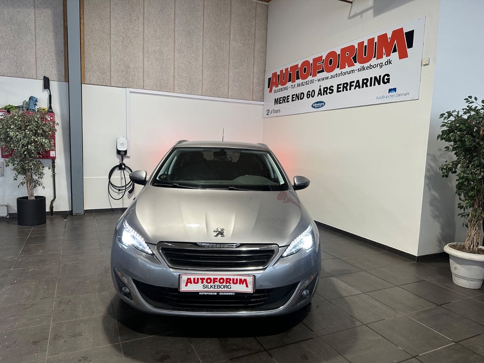 Peugeot 308 1,6 BlueHDi 120 Allure SW 5d