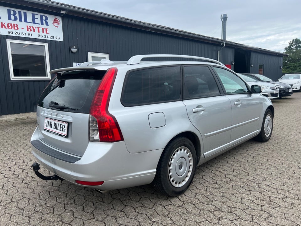 Volvo V50 1,6 D Summum 5d