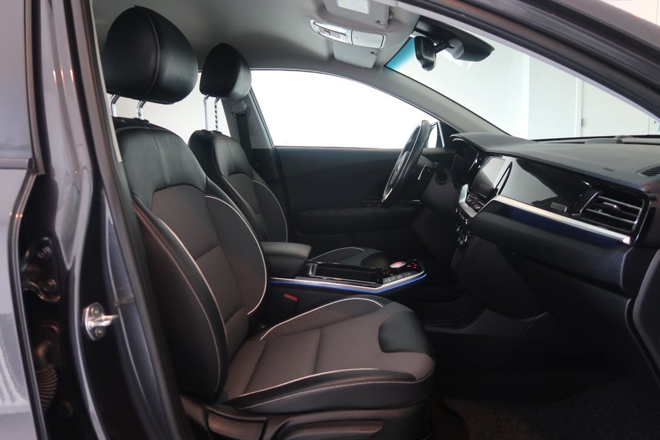 Kia e-Niro 64 Advance 5d