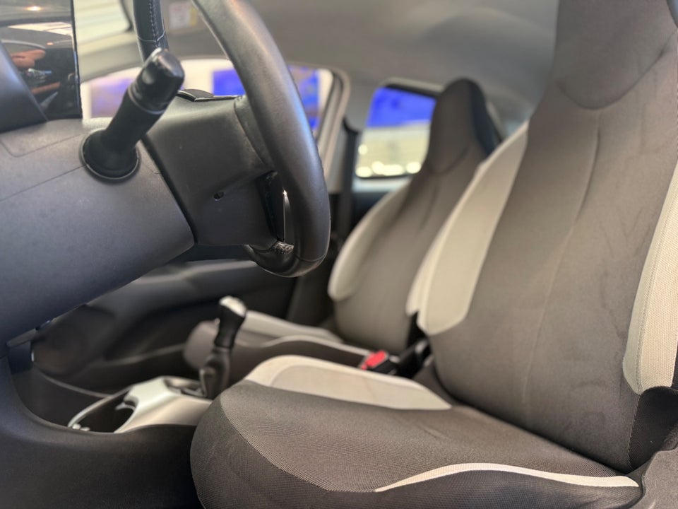 Toyota Aygo 1,0 VVT-i T1 5d