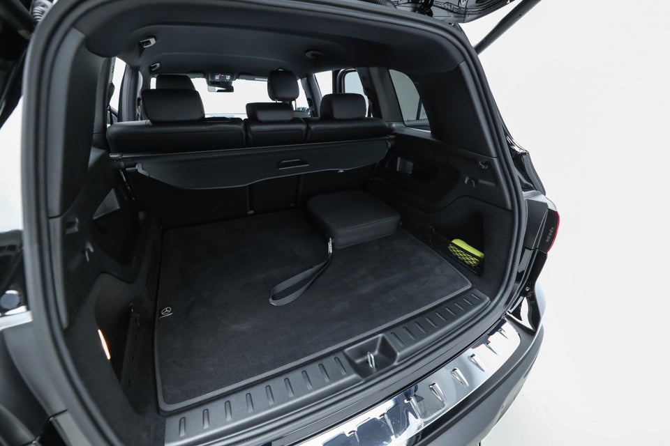 Mercedes EQB250+ AMG Advance 5d