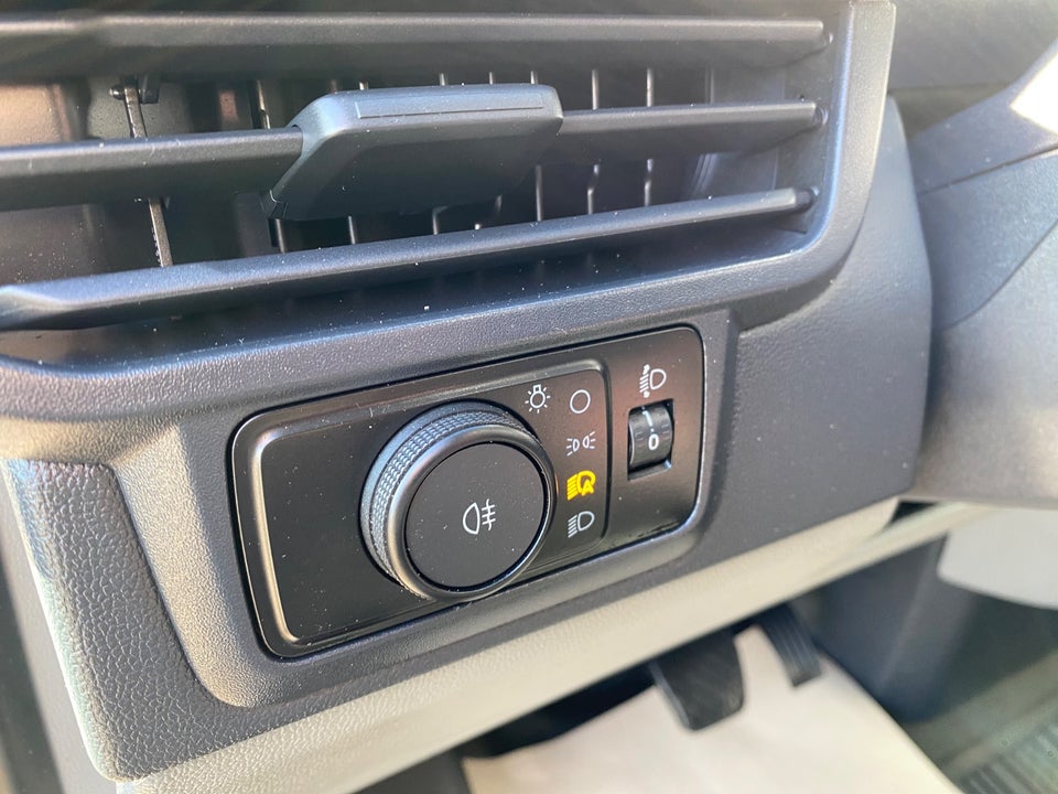Ford Transit Custom 300 L2 2,0 EcoBlue Trend aut.